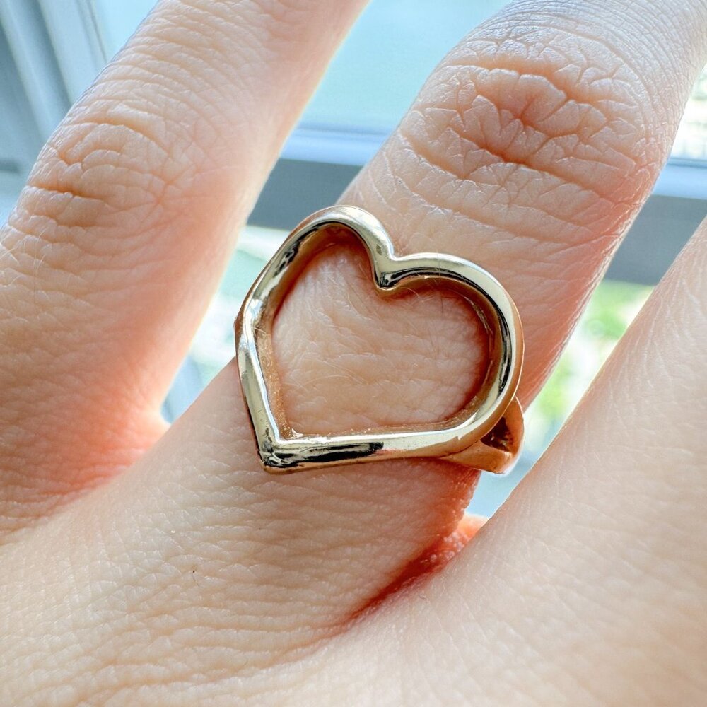 Heart Ring by Bichota